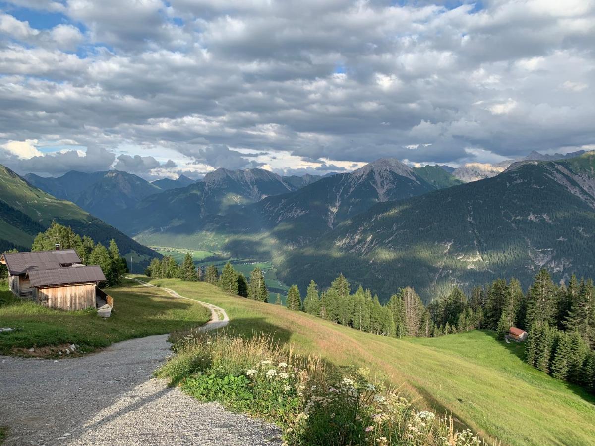 Bed and Breakfast Haus Walch Elbigenalp Zewnętrze zdjęcie